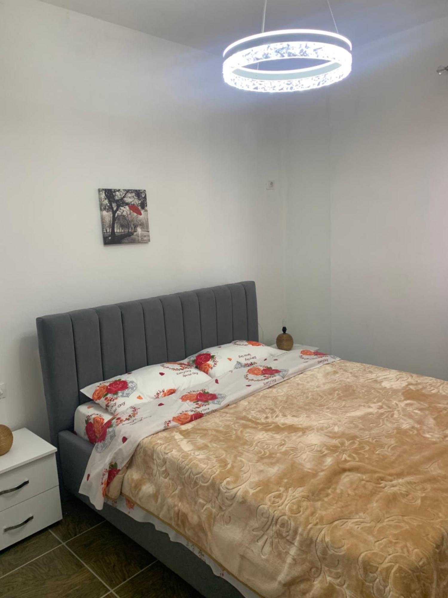Adriatik Apartaments Sarande Exterior photo
