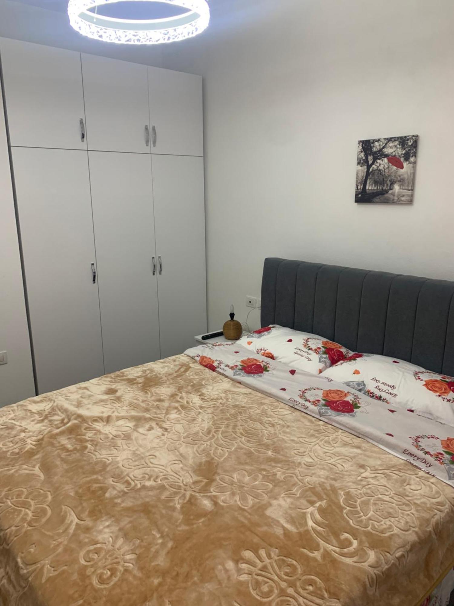 Adriatik Apartaments Sarande Exterior photo