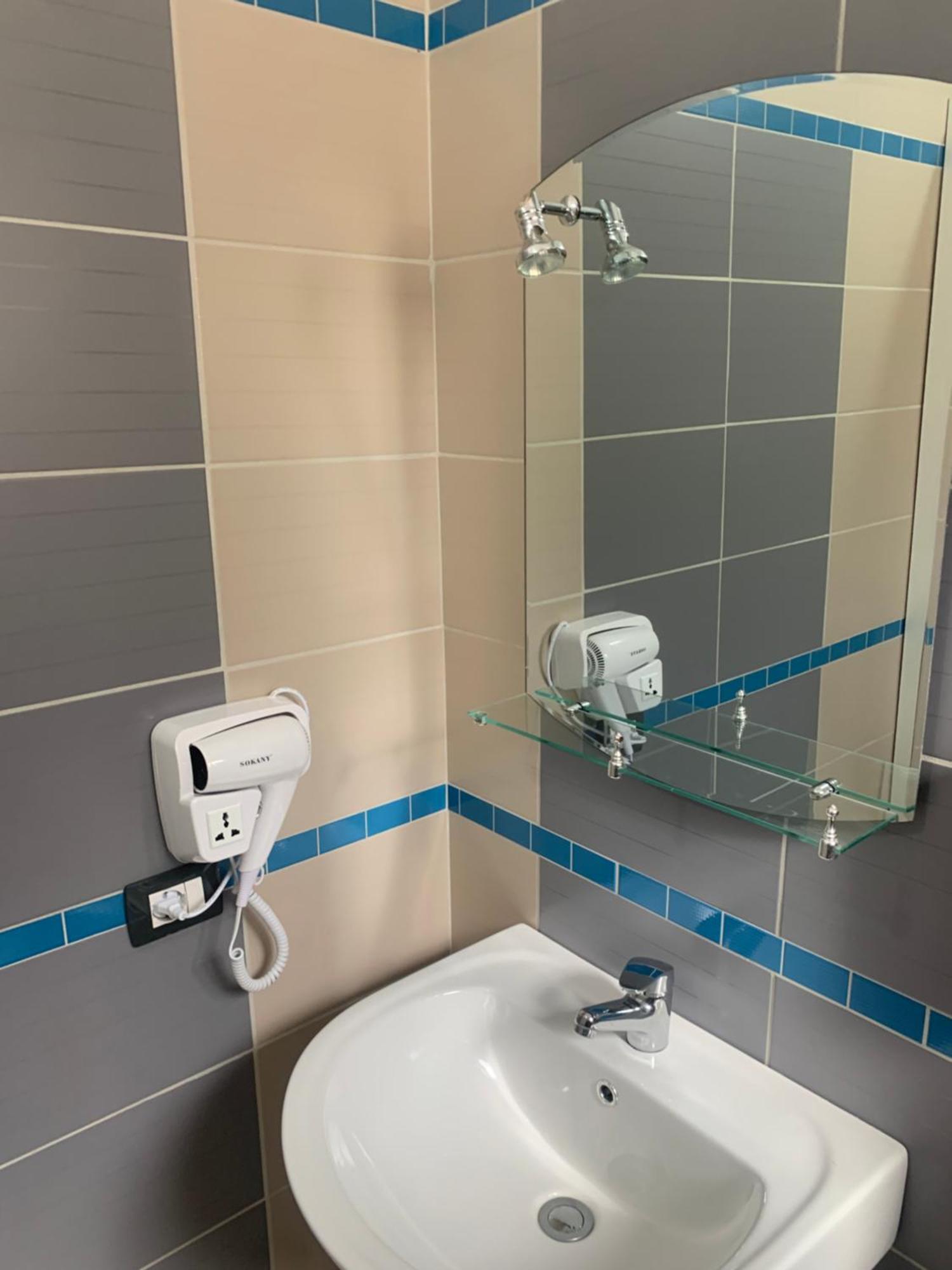 Adriatik Apartaments Sarande Exterior photo