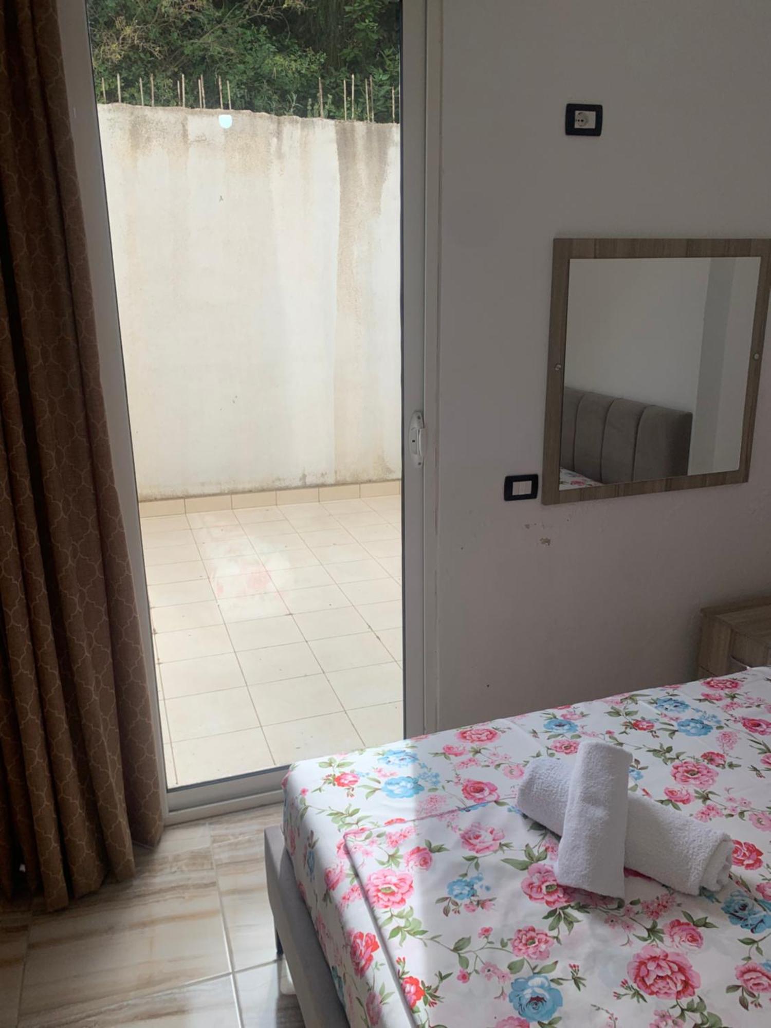Adriatik Apartaments Sarande Exterior photo
